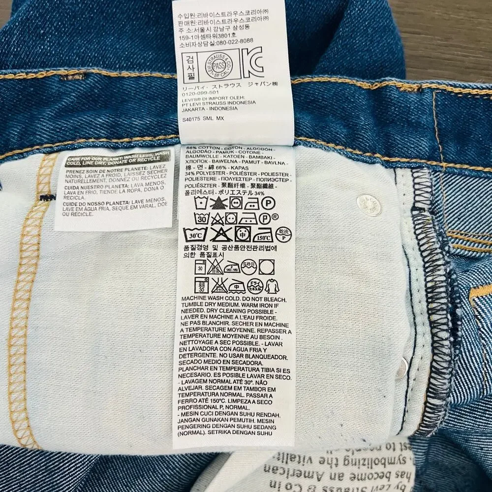 Levis levi 517